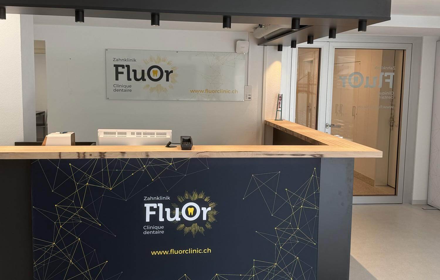 Accueil de la Clinique FluOr à Bienne en Suisse